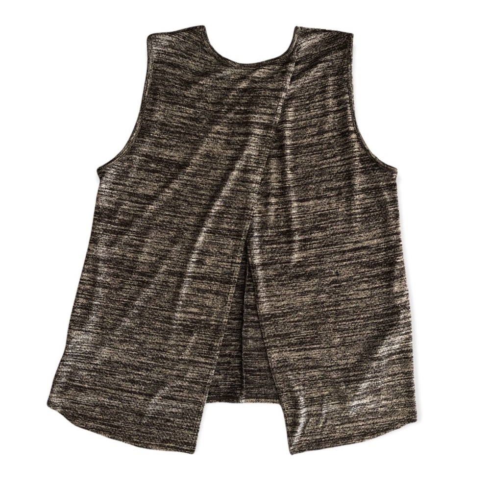 Mossimo Top - Picture 2 of 6